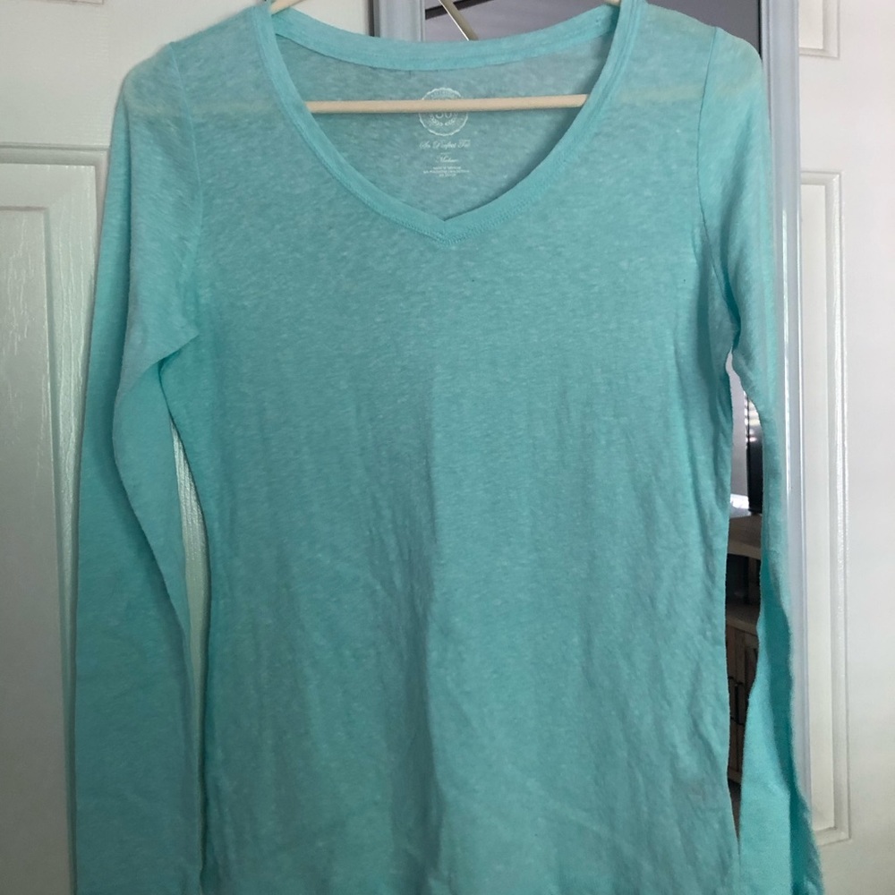 Long sleeve top *NEVER WORN*